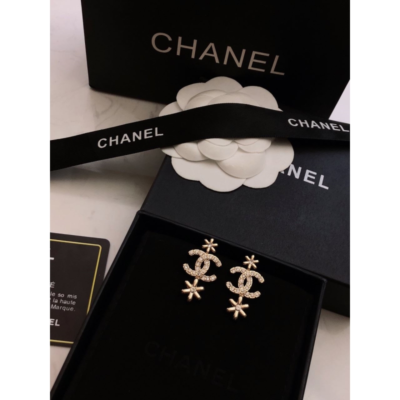 Ch**el earrings